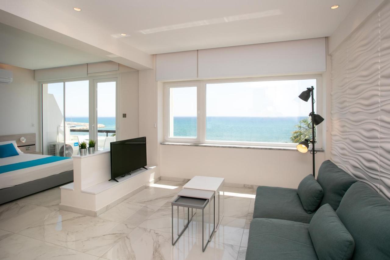Les Palmiers Sunorama Beach Apartments ลาร์นาคา ภายนอก รูปภาพ