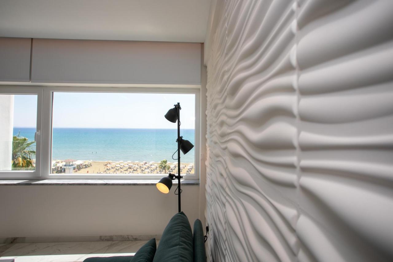 Les Palmiers Sunorama Beach Apartments ลาร์นาคา ภายนอก รูปภาพ
