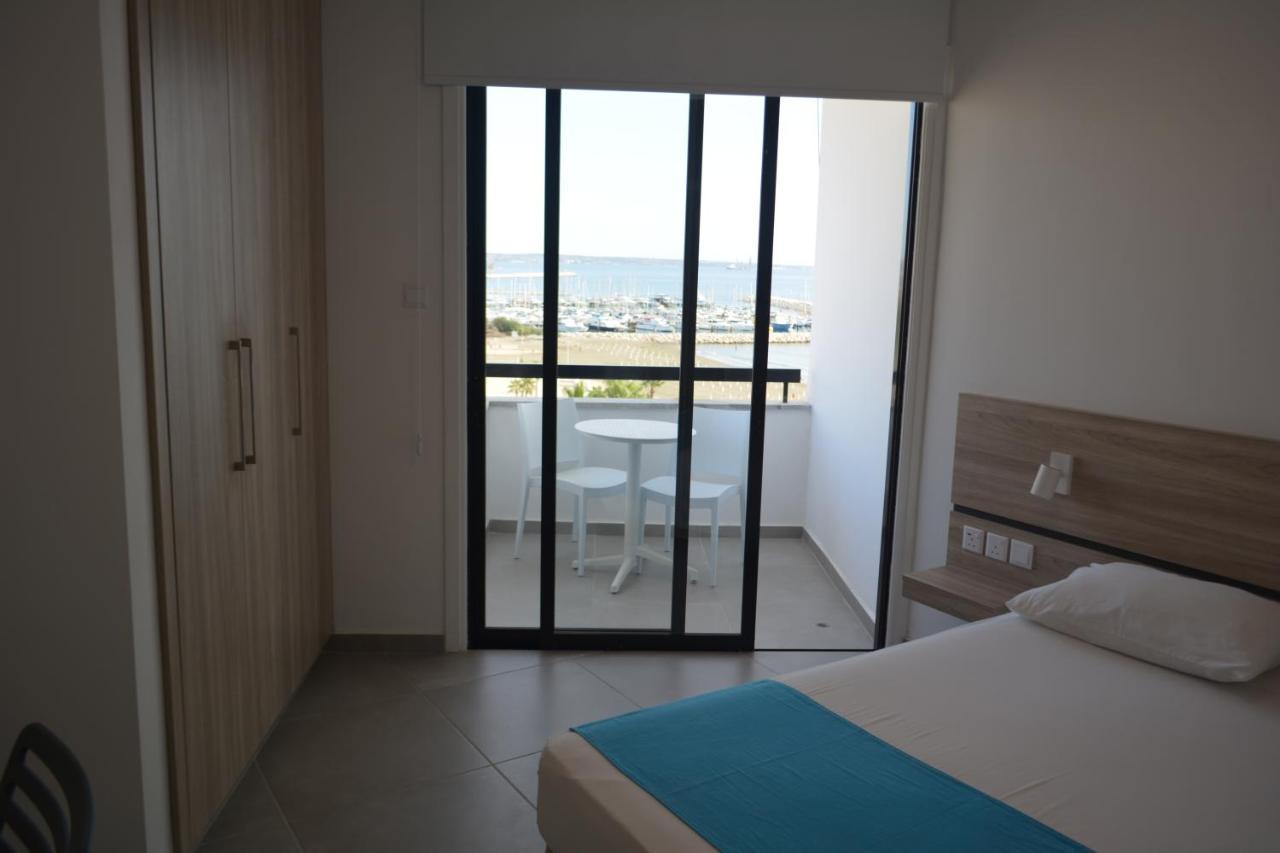 Les Palmiers Sunorama Beach Apartments ลาร์นาคา ภายนอก รูปภาพ