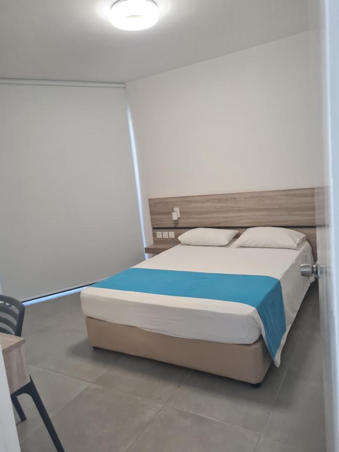 Les Palmiers Sunorama Beach Apartments ลาร์นาคา ภายนอก รูปภาพ