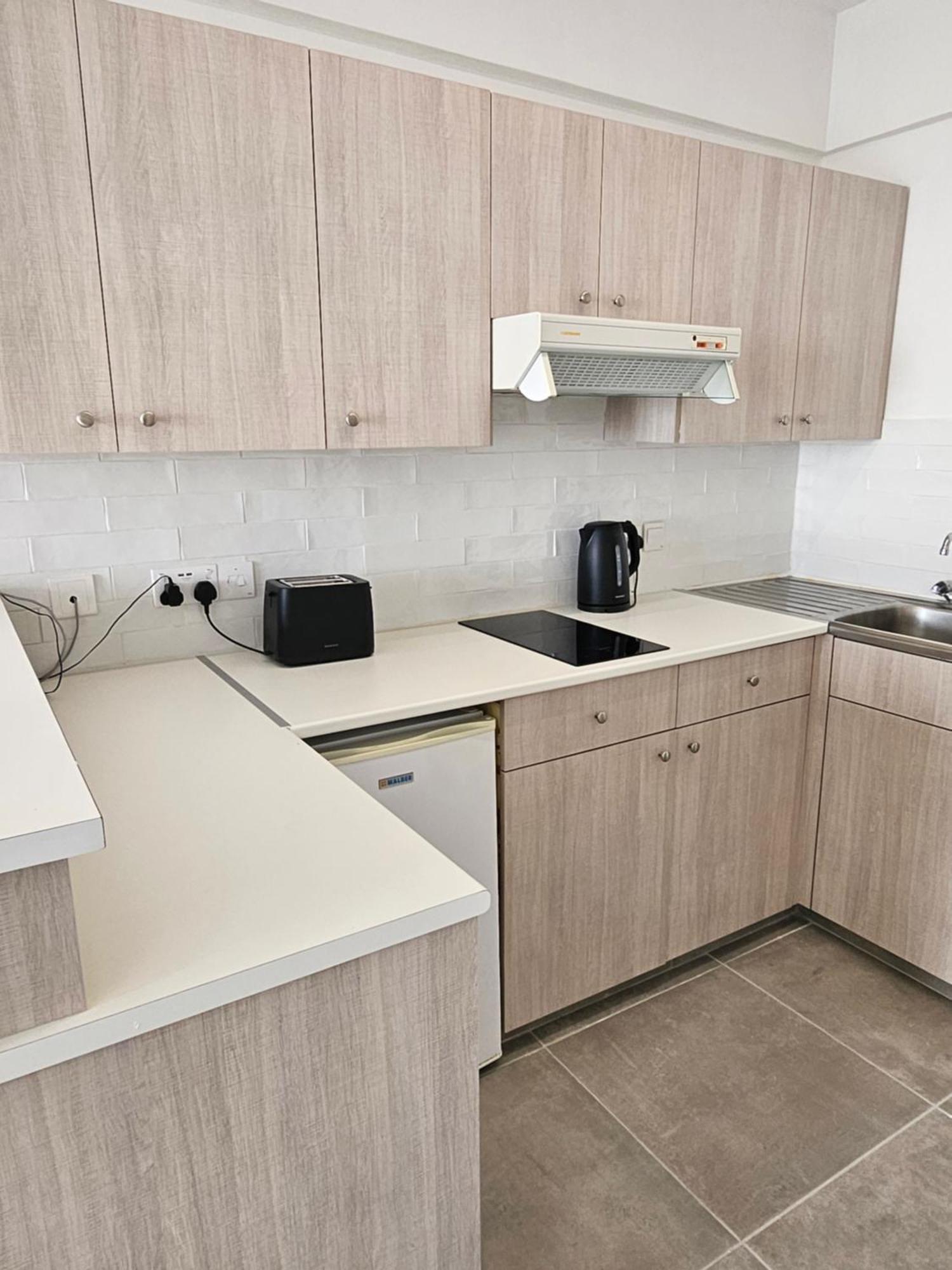 Les Palmiers Sunorama Beach Apartments ลาร์นาคา ภายนอก รูปภาพ